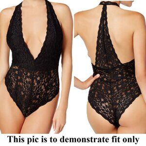 Intimately Free People Bodysuit Top L Avery Lace V Neckline Stretch T Back Black